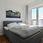 Stunning 2-Bed Wbalconies And Beautiful Views